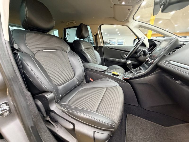 RENAULT SCENIC IV 1.3 TCE 140CH ENERGY INTENS