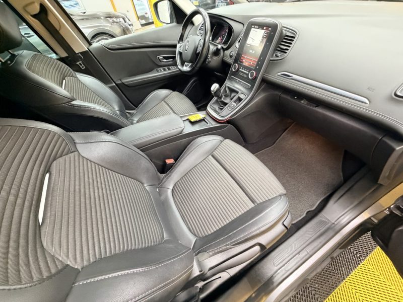 RENAULT SCENIC IV 1.3 TCE 140CH ENERGY INTENS