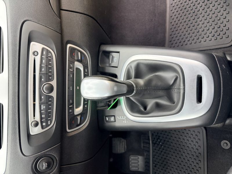 RENAULT SCENICIII 1.5 DCI 110 DYNAMIQUE EDC BOITE AUTOMATIQUE