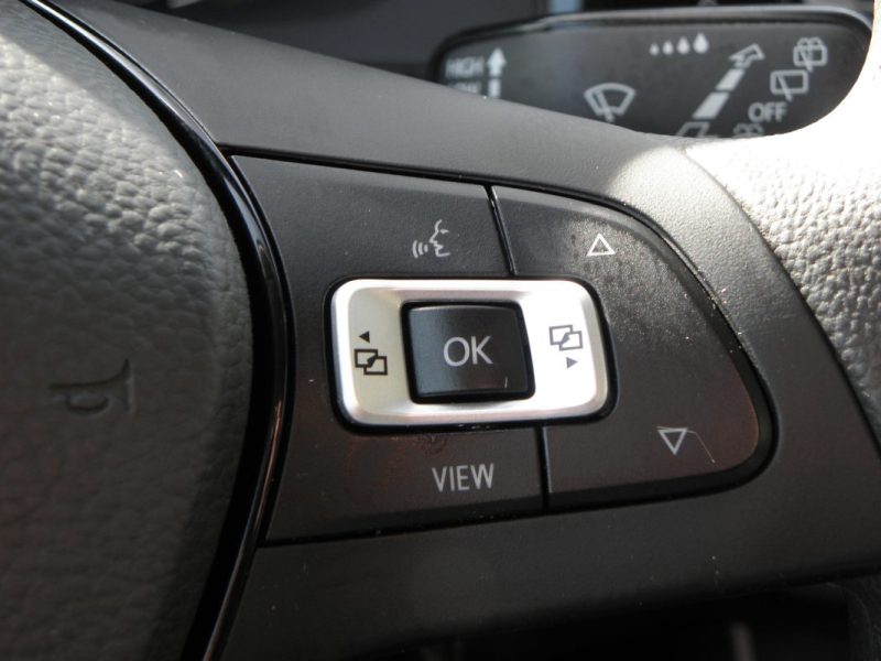 VOLKSWAGEN  POLO VI 1.6 TDI 80 CH COMFORTLINE - 4CV 2019