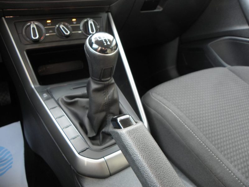 VOLKSWAGEN  POLO VI 1.6 TDI 80 CH COMFORTLINE - 4CV 2019