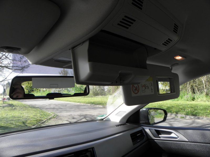 VOLKSWAGEN  POLO VI 1.6 TDI 80 CH COMFORTLINE - 4CV 2019