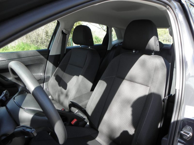 VOLKSWAGEN  POLO VI 1.6 TDI 80 CH COMFORTLINE - 4CV 2019