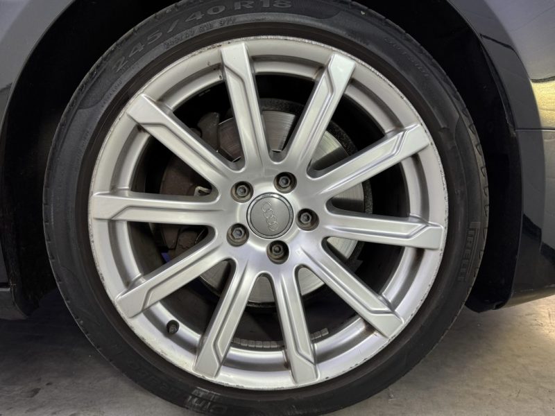 AUDI A5 SPORTBACK  S-LINE - 2.0L TFSI 211CV - Quattro - Toit ouvrant - BVA