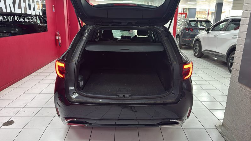 TOYOYA COROLLA TOURING SPORTS 140cv DYNAMIC BUSINESS PHASE 2 /1 ERE MAIN/TVA RECUPERABLE