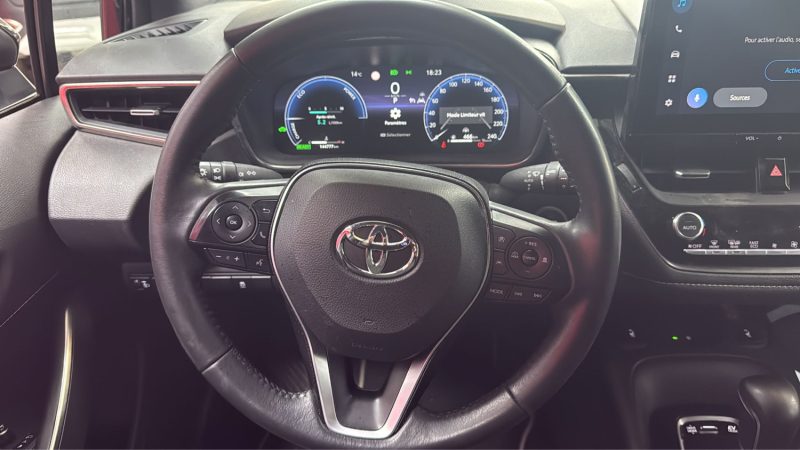 TOYOYA COROLLA TOURING SPORTS 140cv DYNAMIC BUSINESS PHASE 2 /1 ERE MAIN/TVA RECUPERABLE
