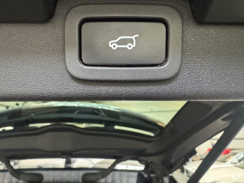 LAND ROVER DISCOVERY V TD6 V6 258ch HSE LUXURY FULL AUTO 7 PLACES GARANTIE 12 MOIS HIST.COMPLET 🇨🇵
