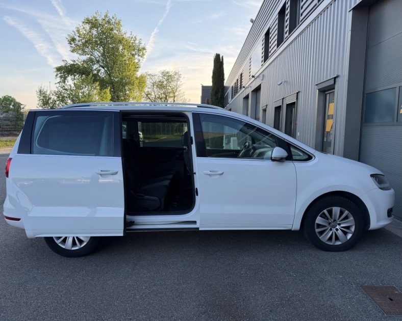 VOLKSWAGEN SHARAN 7 PLACES - 2.0 TDI 140CH BLUEMOTION - Confortline Business