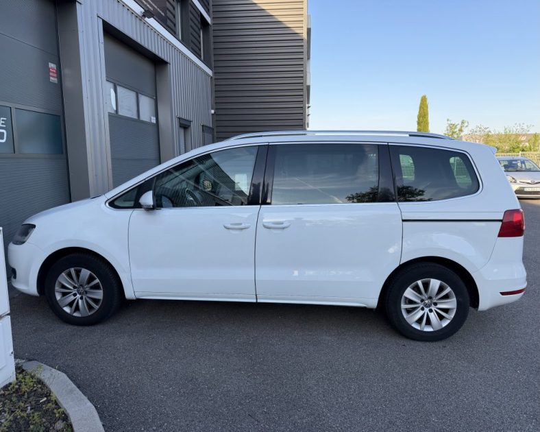 VOLKSWAGEN SHARAN 7 PLACES - 2.0 TDI 140CH BLUEMOTION - Confortline Business
