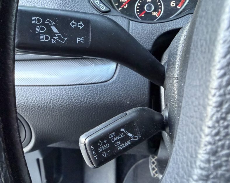 VOLKSWAGEN SHARAN 7 PLACES - 2.0 TDI 140CH BLUEMOTION - Confortline Business