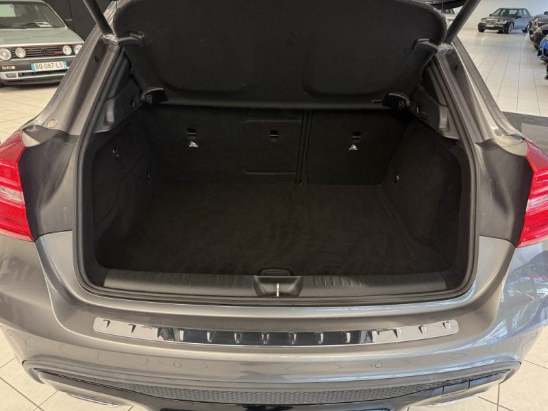 MERCEDES GLA 220 CDI 170 ch Fascination AMG 4-Matic 7G-DCT