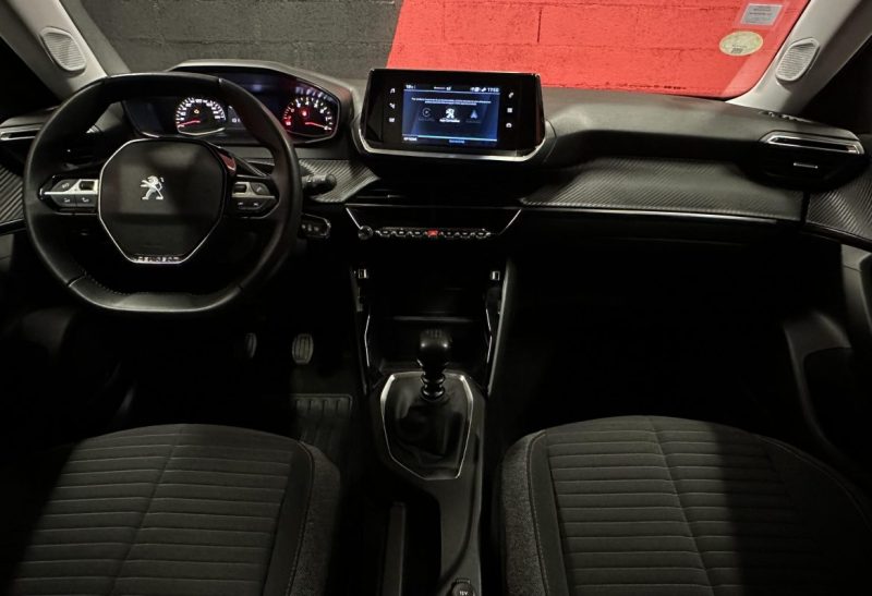 PEUGEOT 2008 II 1.5 BLUEHDI 110CH S&S ACTIVE - 1ère main - CT vierge - Très bon état -