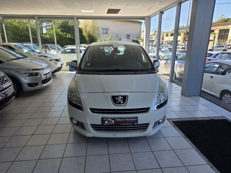 PEUGEOT 5008 1.6 THP 156 PREMIUM PACK 2011