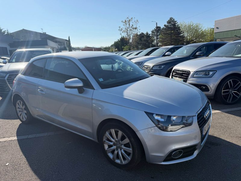 AUDI A1 1.6 TDI 105CH AMBITION GARANTIE