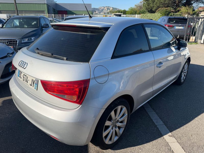 AUDI A1 1.6 TDI 105CH AMBITION GARANTIE