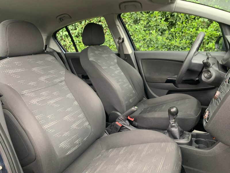 OPEL CORSA D 1.2 2012