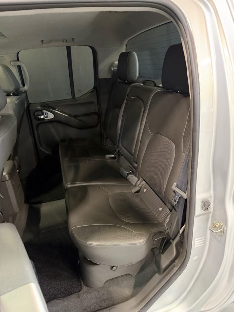 NISSAN NAVARA 2.5 DCI DOUBLE CAB LE 4X4 2007