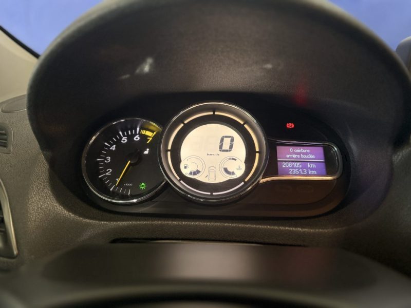 RENAULT MEGANE DYNAMIQUE - 1.2 L TCe - 116 ch - BVM - RIEN À PRÉVOIR - GPS - ROUE DE SECOURS 