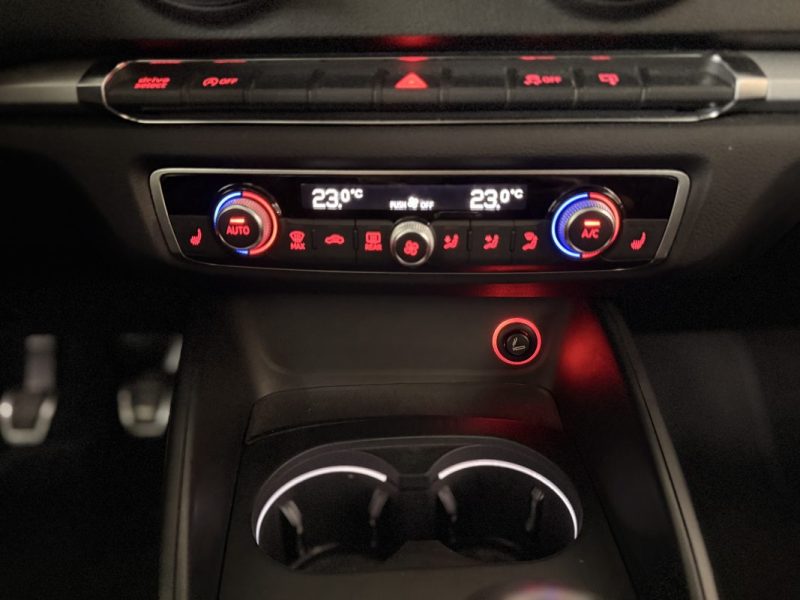 AUDI A3 1.6 L TDi -  105 ch - SIEGES CHAUFFANTS - SUIVI COMPLET - RIEN À PRÉVOIR -  