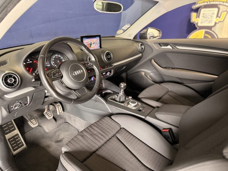 AUDI A3 1.6 L TDi -  105 ch - SIEGES CHAUFFANTS - SUIVI COMPLET - RIEN À PRÉVOIR -  