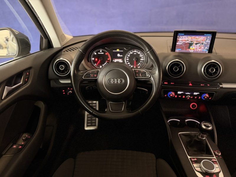 AUDI A3 1.6 L TDi -  105 ch - SIEGES CHAUFFANTS - SUIVI COMPLET - RIEN À PRÉVOIR -  