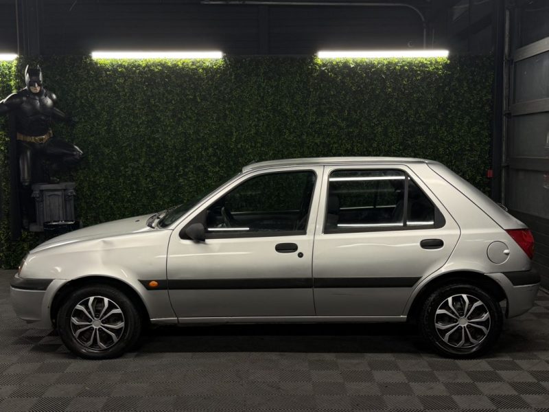 FORD FIESTA III (2) 1.3 60 Cv - VENTE EN ETAT / EMBRAYAGE A PREVOIR