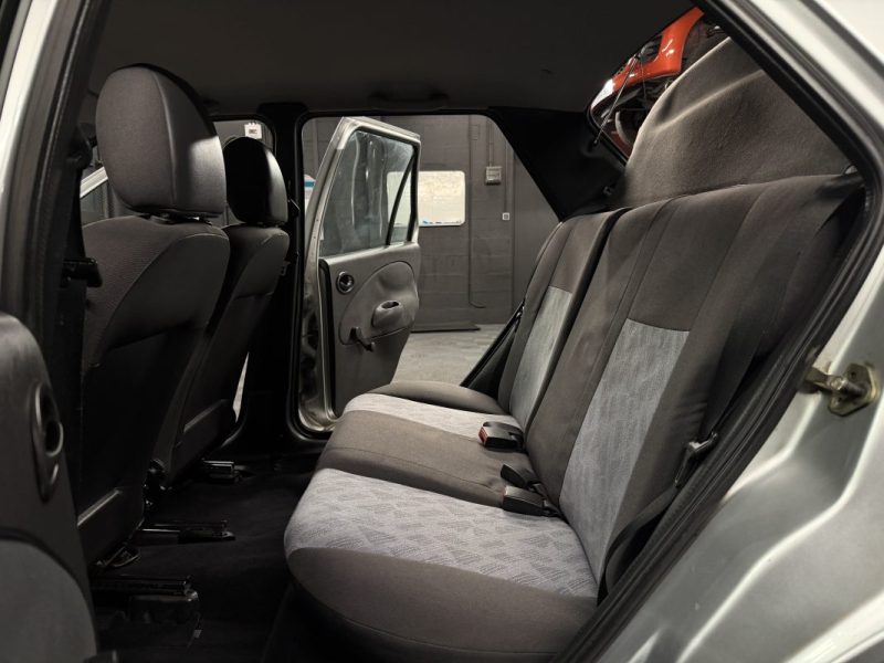 FORD FIESTA III (2) 1.3 60 Cv - VENTE EN ETAT / EMBRAYAGE A PREVOIR