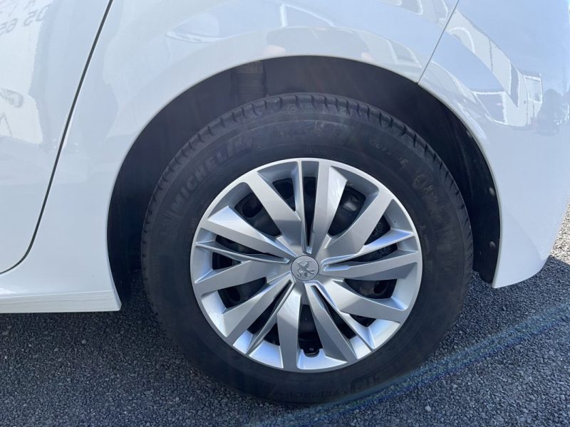 PEUGEOT 208 II 1.5 BLUEHDI 100 CV ACTIVE * TVA RÉCUPÉRABLE*