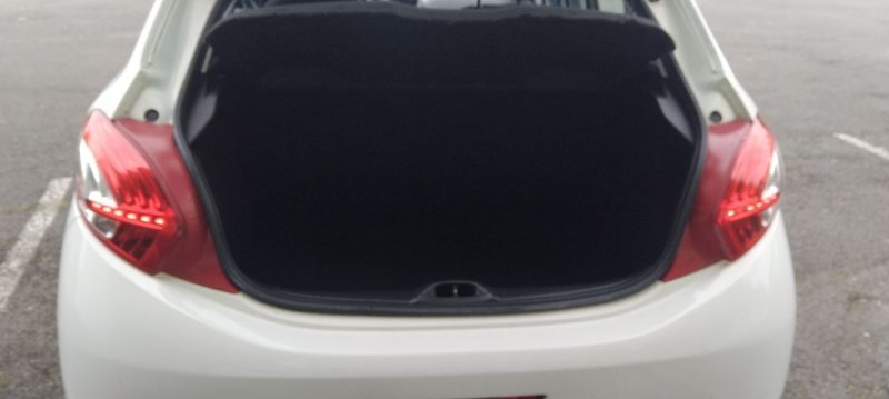 PEUGEOT 208 1.4 HDI 68 CV AN 14 PROPRE 112 KM