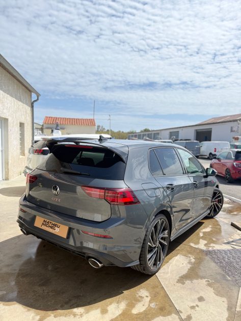 VOLKSWAGEN GOLF GTI CLUBSPORT 300 DSG7 