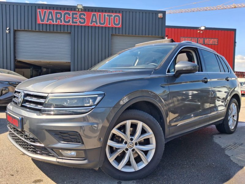 VOLKSWAGEN TIGUAN  2.0 TDI 150 CV 4MOTION DSG CARAT TOIT OUVRANT PANORAMIQUE SUIVIE COMPLET VW 