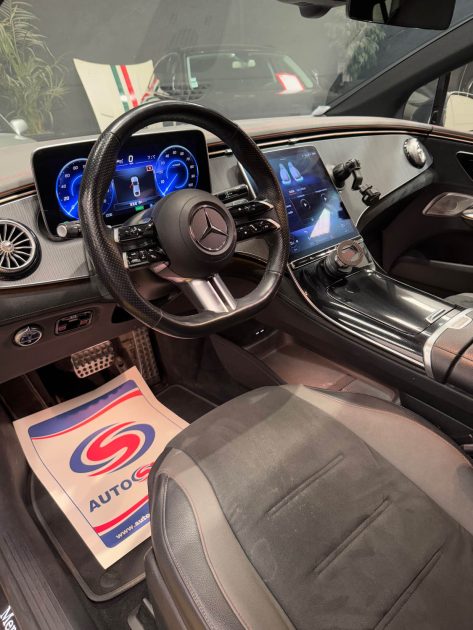 MAGNIFIQUE MERCEDES EQE 300 245CH AMG LINE (PACK AMG INTERIEUR EXTERIEUR, AFFICHAGE TETE HAUTE)⭐️⭐️⭐️⭐️⭐️