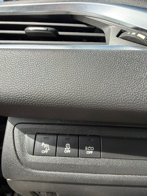 PEUGEOT 208 1.6 E-HDI FAP BUSINESS PACK Trés Bon Etat 