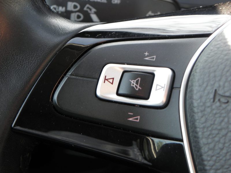 VOLKSWAGEN  POLO VI 1.0 TSI CONNECT 95 CH - 5CH 2019