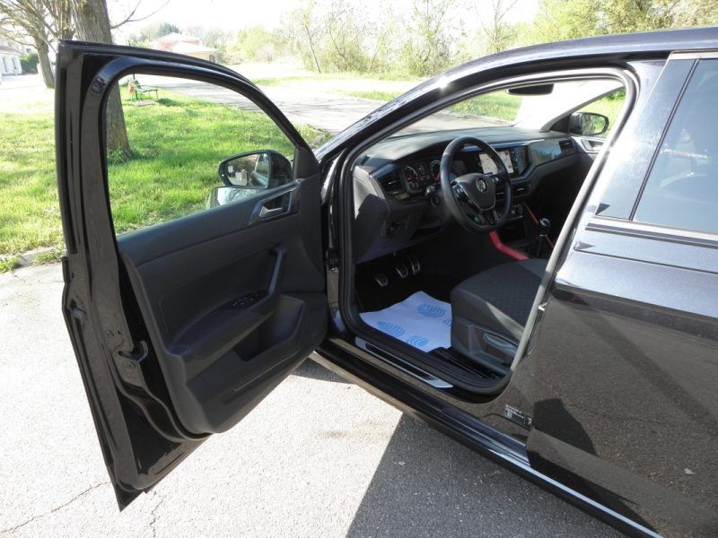 VOLKSWAGEN  POLO VI 1.0 TSI CONNECT 95 CH - 5CH 2019