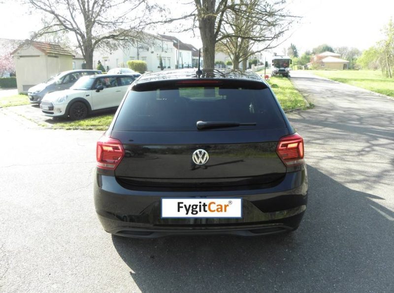 Volkswagen  Polo VI 1.0 TSI 95ch Connect • 2ème main • Entretien Volkswagen