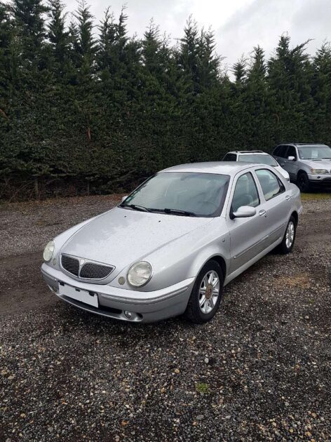 LANCIA LYBRA 2.4 JTD LX 1ER MAIN
