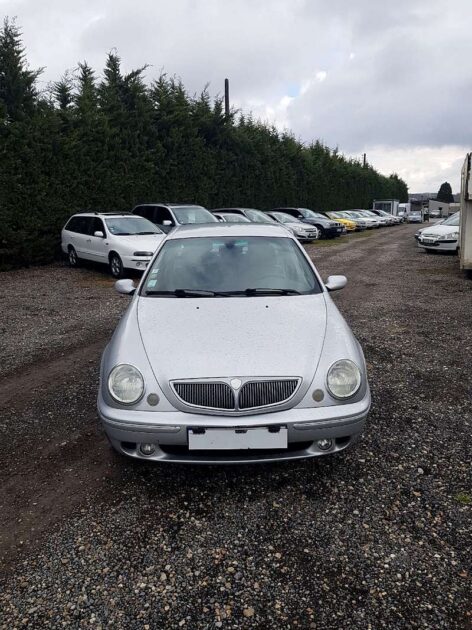 LANCIA LYBRA 2.4 JTD LX 1ER MAIN