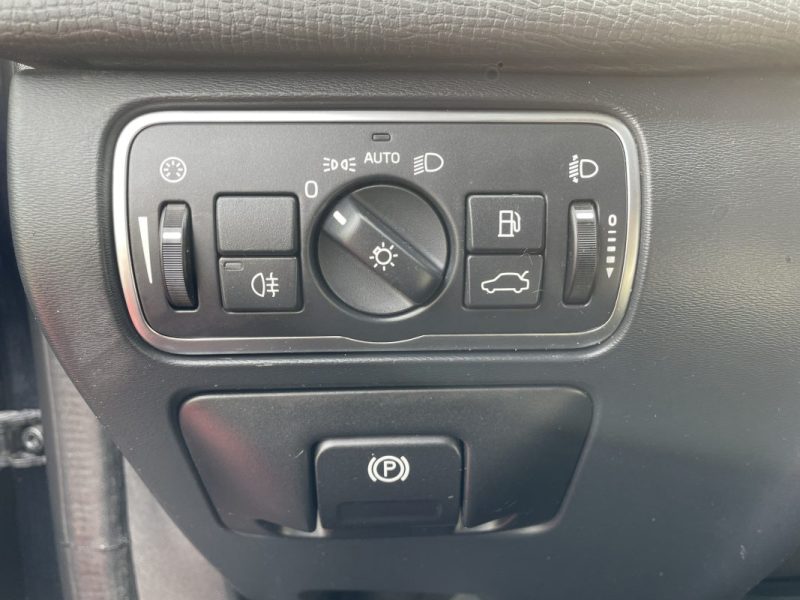 VOLVO XC60  D3 2.0L 149CV  GARANTIE 3/12 MOIS 2016