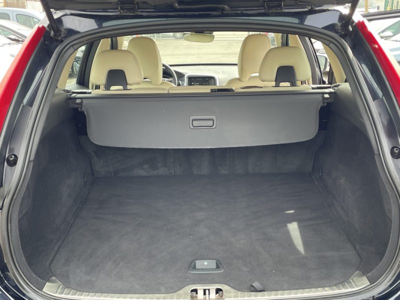 VOLVO XC60  D3 2.0L 149CV  GARANTIE 3/12 MOIS 2016