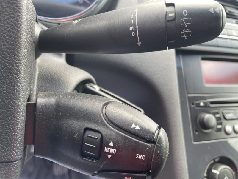 PEUGEOT 5008 1.6 HDI 110CV    GARANTIE 3/12 MOIS 2010