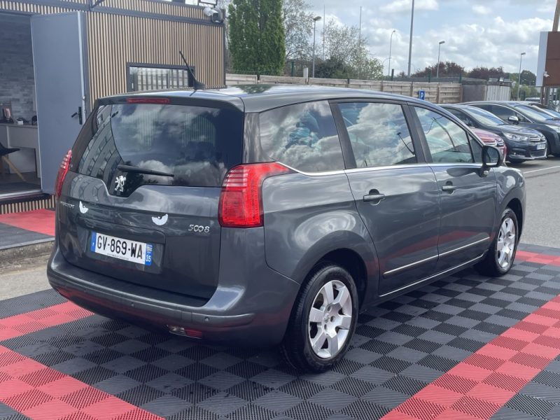 PEUGEOT 5008 1.6 HDI 110CV    GARANTIE 3/12 MOIS 2010
