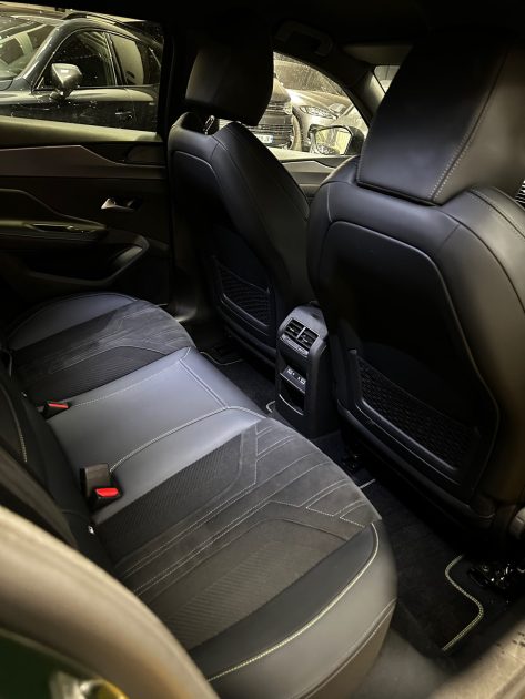 MAGNIFIQUE PEUGEOT 308 GT 1,5 BLUEHDI 130CH (SONO FOCAL, SIÈGES CHAUFFANTS, SIÈGES CHAUFFANTS)