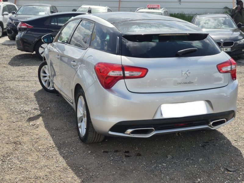 CITROËN DS5 1.6 e-HDi FAP 16V 114 cv TRES BON ETAT