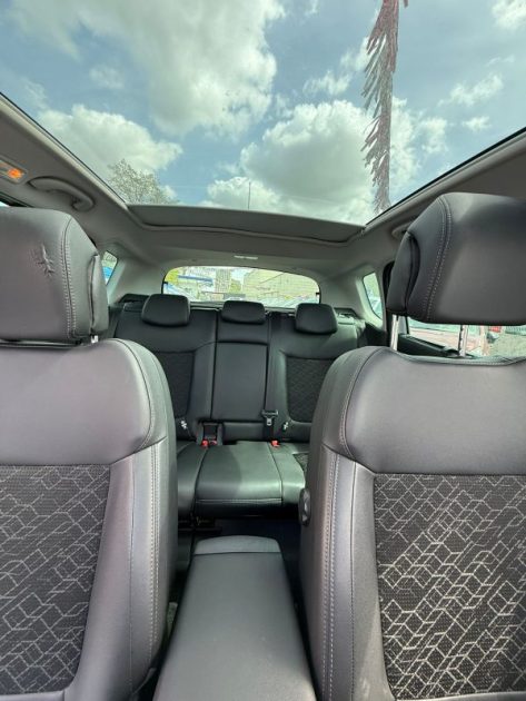 PEUGEOT 3008 1.6 BLUEHDI 120CH BUSINESS Toit Panoramique 