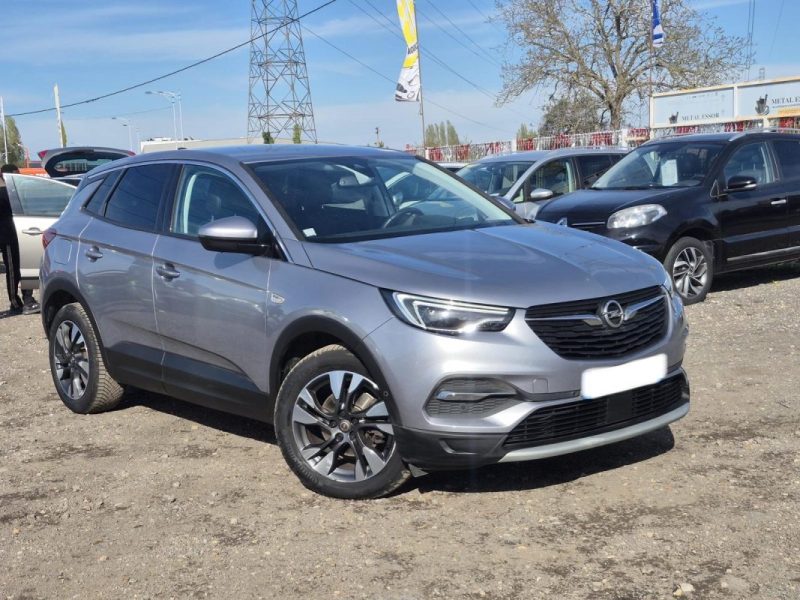 OPEL Grandland X 1.5 CDTI  130 cv  TRES BON ETAT