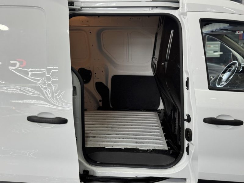 RENAULT EXPRESS 1.5 BLUE DCI 95CH CONFORT 22 2022 TVA RECUPERABLE