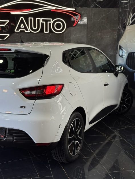 RENAULT CLIO IV Société 1.5 DCI 75 GENERIQUE 2014