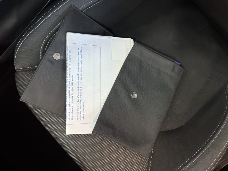 RENAULT CLIO IV Société 1.5 DCI 75 GENERIQUE 2014