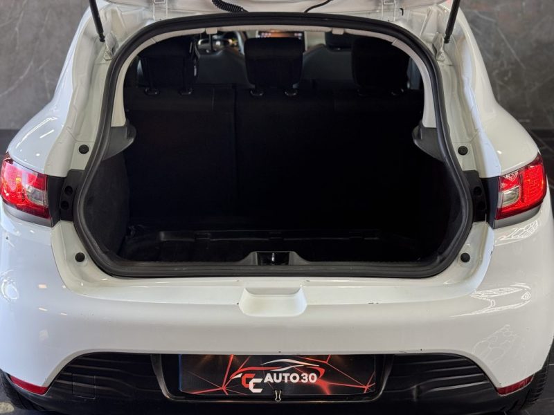 RENAULT CLIO IV Société 1.5 DCI 75 GENERIQUE 2014